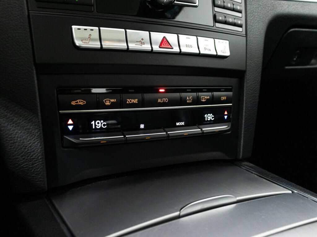 Купить Мерседес-Бенц Е-Класс, 2015, 120 300 км.. Фото: #12