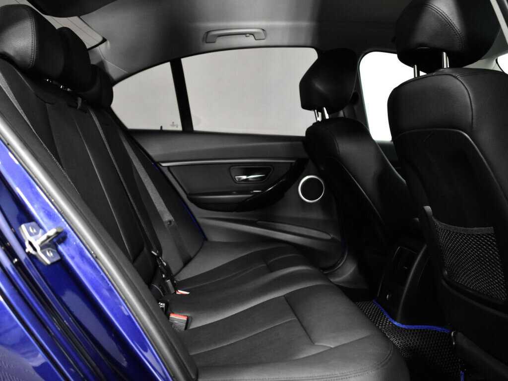 Купить БМВ 3 серии, 2017, 70 652 км.. Фото: #9