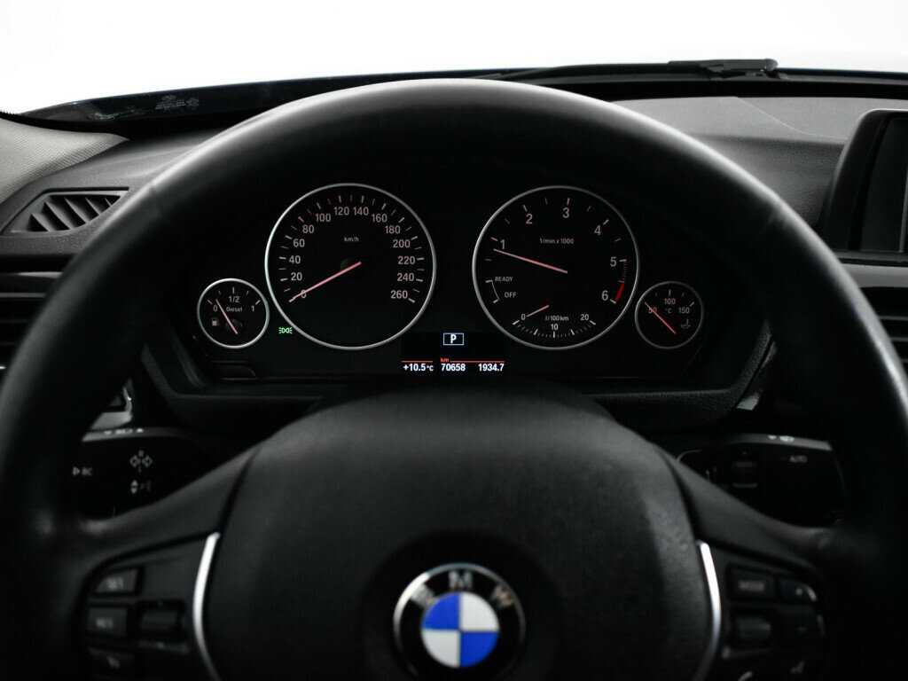 Купить БМВ 3 серии, 2017, 70 652 км.. Фото: #10