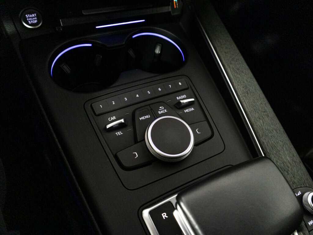 Купить Ауди А4, 2019, 59 367 км.. Фото: #17