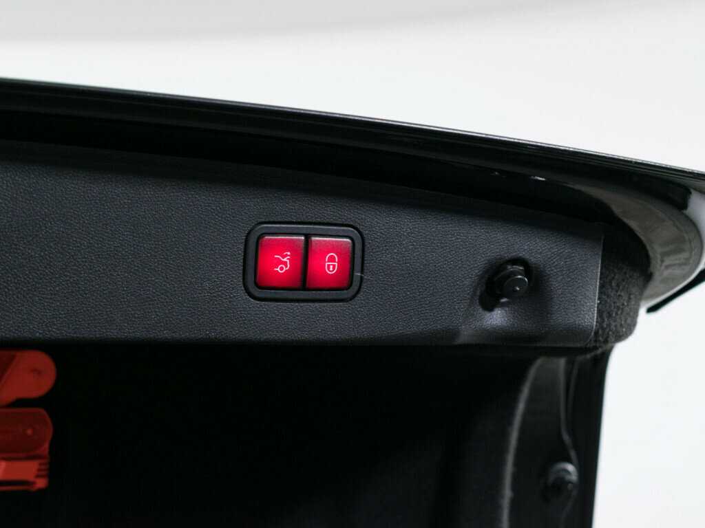 Купить Мерседес-Бенц Е-Класс, 2013, 173 457 км.. Фото: #7