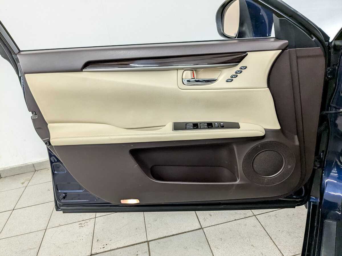 Купить Лексус ЕС, 2015, 174 571 км.. Фото: #18