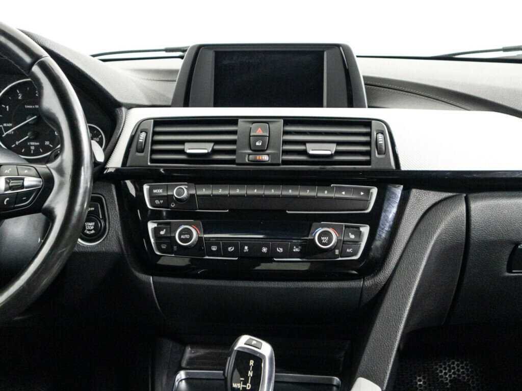 Купить БМВ 3 серии, 2018, 102 260 км.. Фото: #13