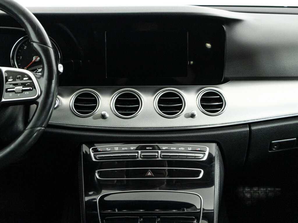 Купить Мерседес-Бенц Е-Класс, 2019, 266 680 км.. Фото: #13