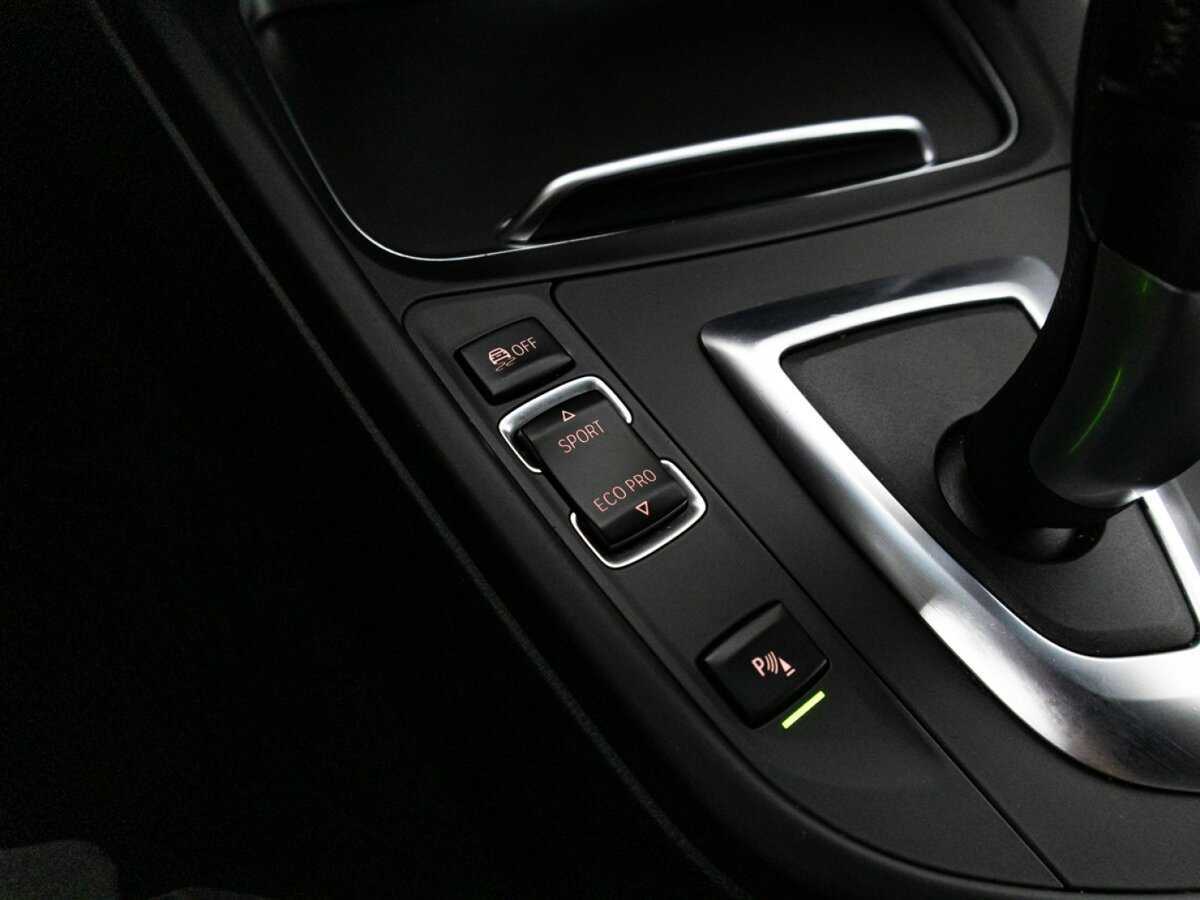 Купить БМВ 3 серии, 2016, 90 800 км.. Фото: #17