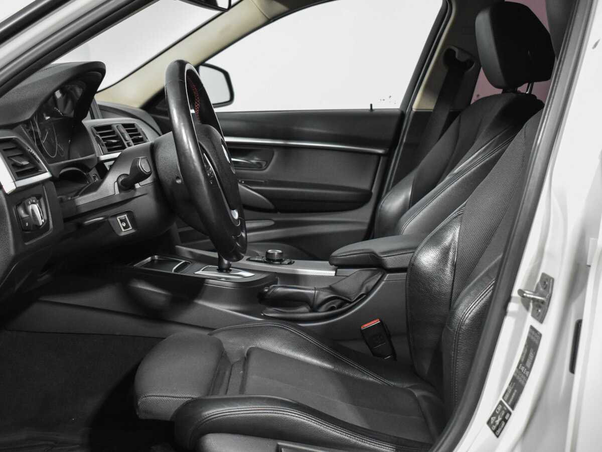 Купить БМВ 3 серии, 2017, 111 205 км.. Фото: #10