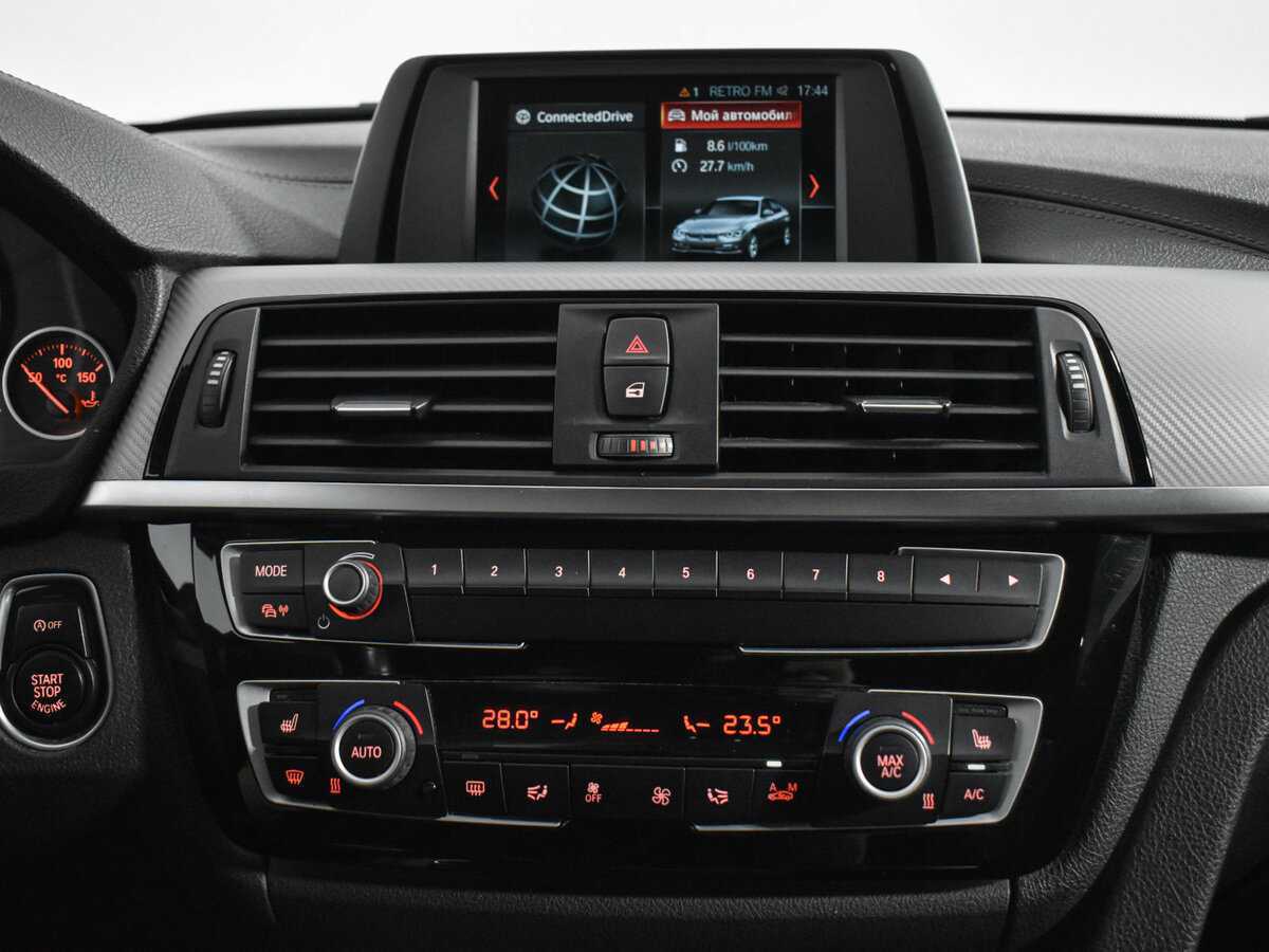 Купить БМВ 3 серии, 2017, 111 205 км.. Фото: #17