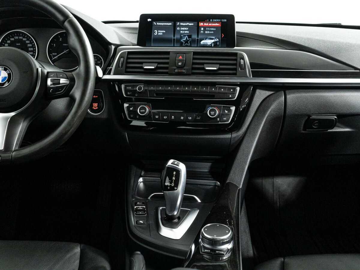 Купить БМВ 3 серии, 2017, 122 725 км.. Фото: #13