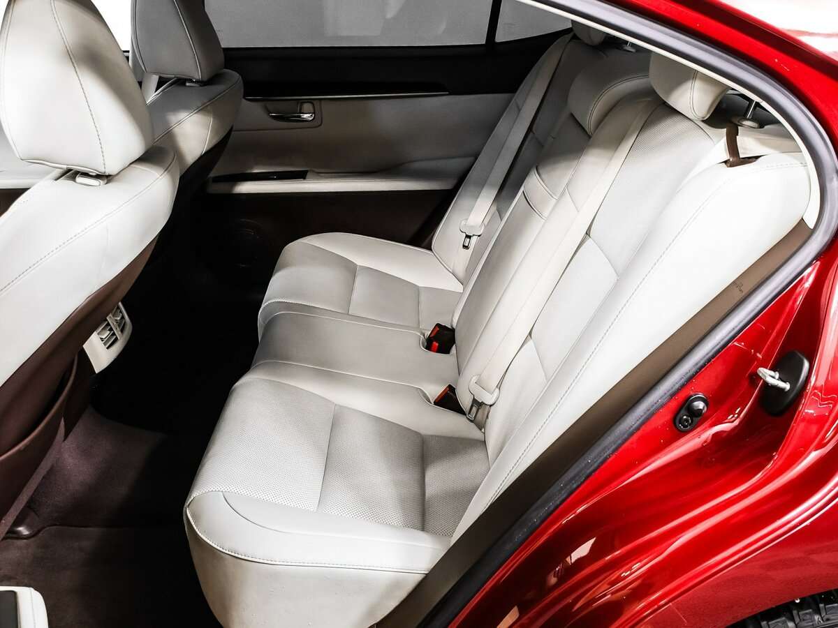 Купить Лексус ЕС, 2016, 114 937 км.. Фото: #12