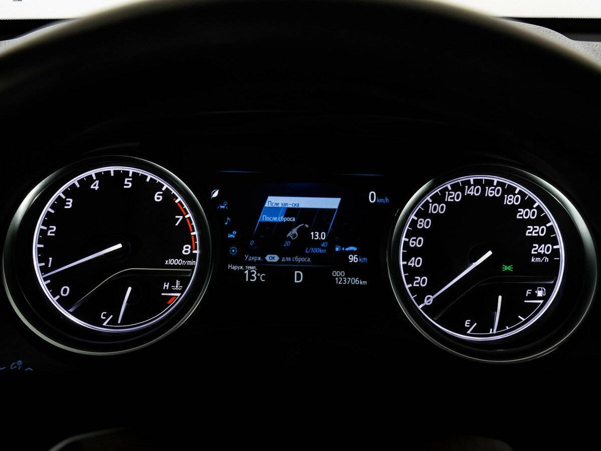 Купить Тойота Камри, 2019, 123 705 км.. Фото: #19