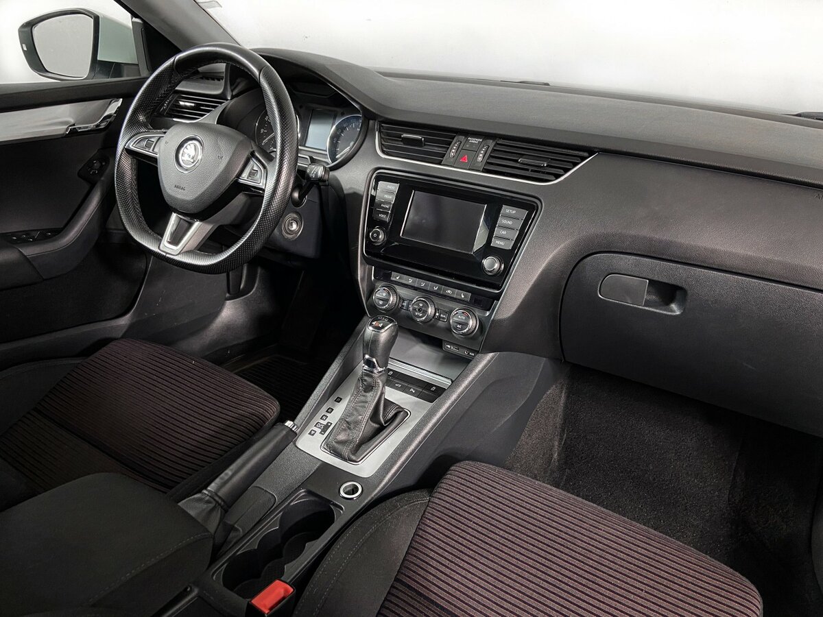 Купить Шкода Октавия, 2015, 238 510 км.. Фото: #8