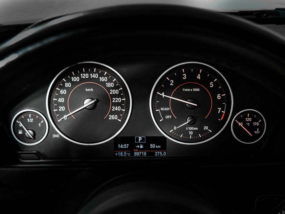 Купить БМВ 3 серии, 2017, 89 713 км.. Фото: #9