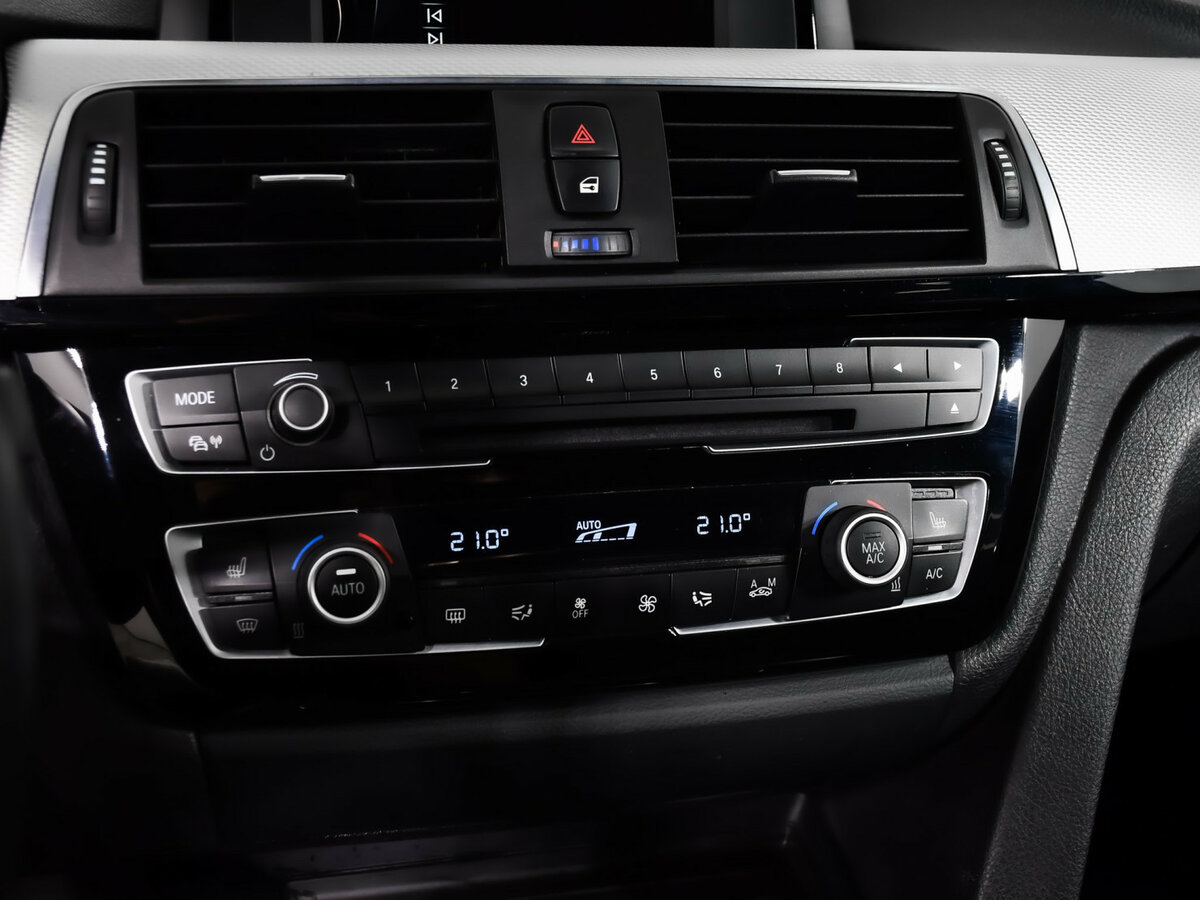 Купить БМВ 3 серии, 2016, 127 841 км.. Фото: #14