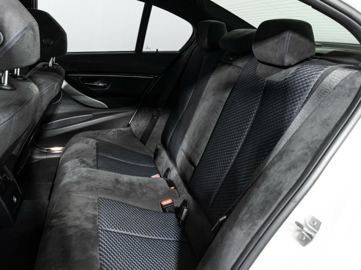 Купить БМВ 3 серии, 2017, 104 024 км.. Фото: #9