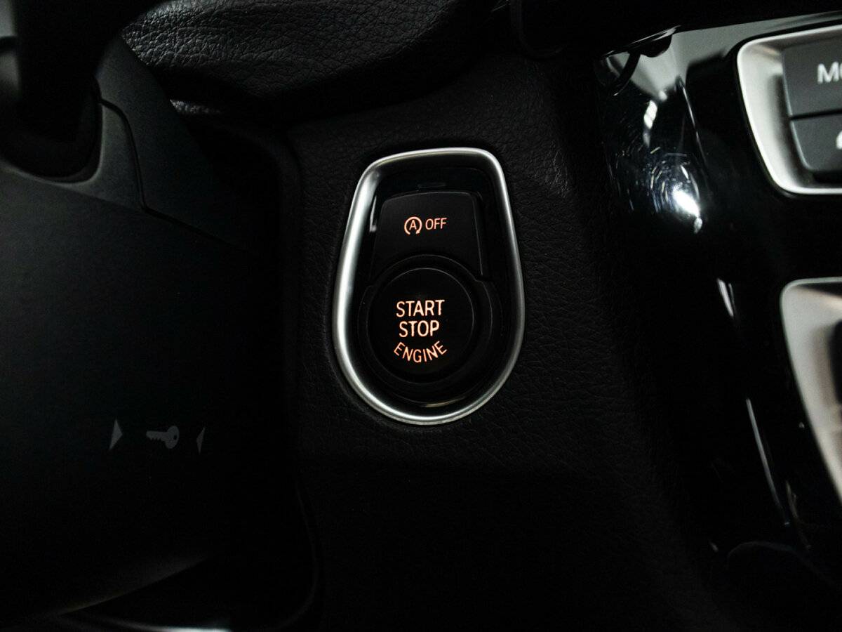 Купить БМВ 3 серии, 2017, 104 024 км.. Фото: #15