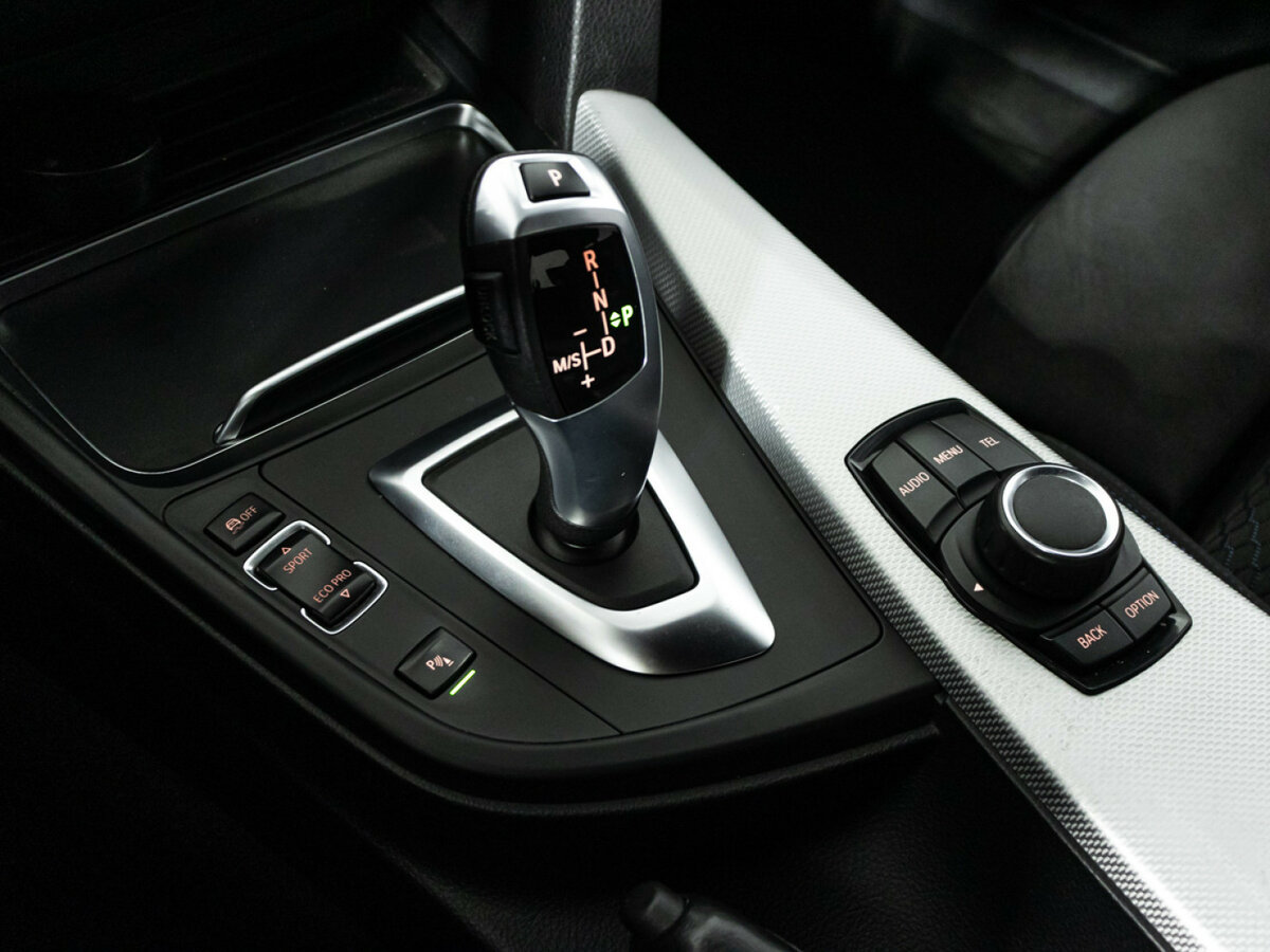 Купить БМВ 3 серии, 2017, 104 024 км.. Фото: #18