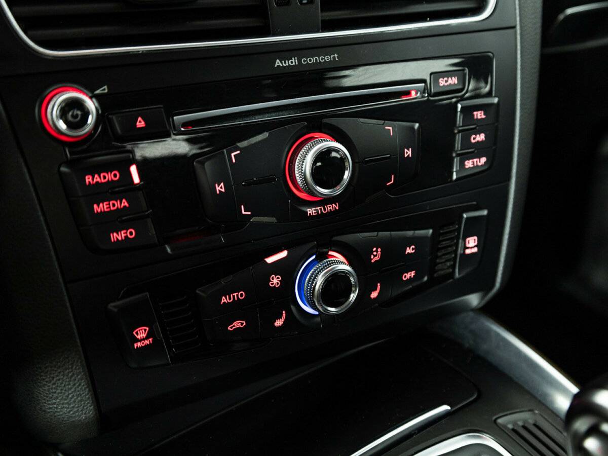 Купить Ауди К5, 2012, 149 250 км.. Фото: #14