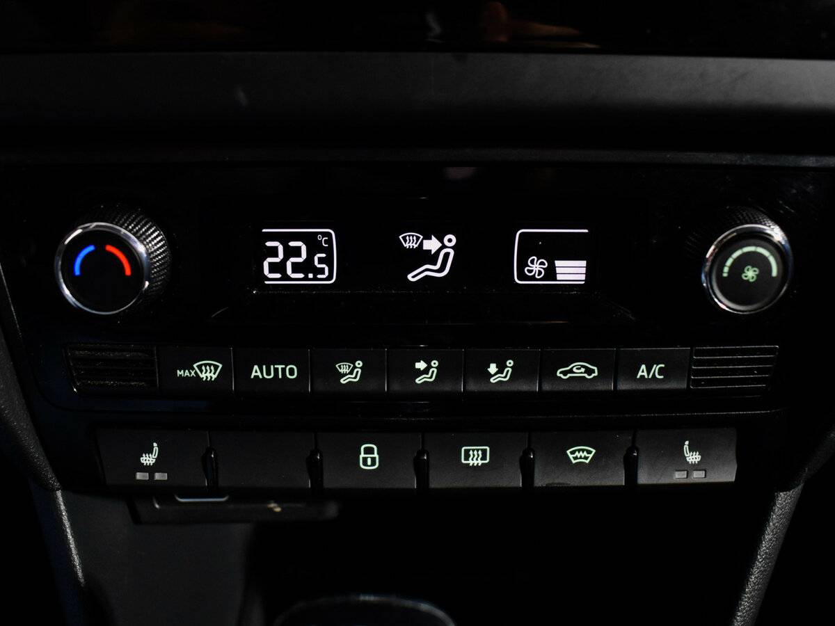 Купить Шкода Рапид, 2018, 36 709 км.. Фото: #17