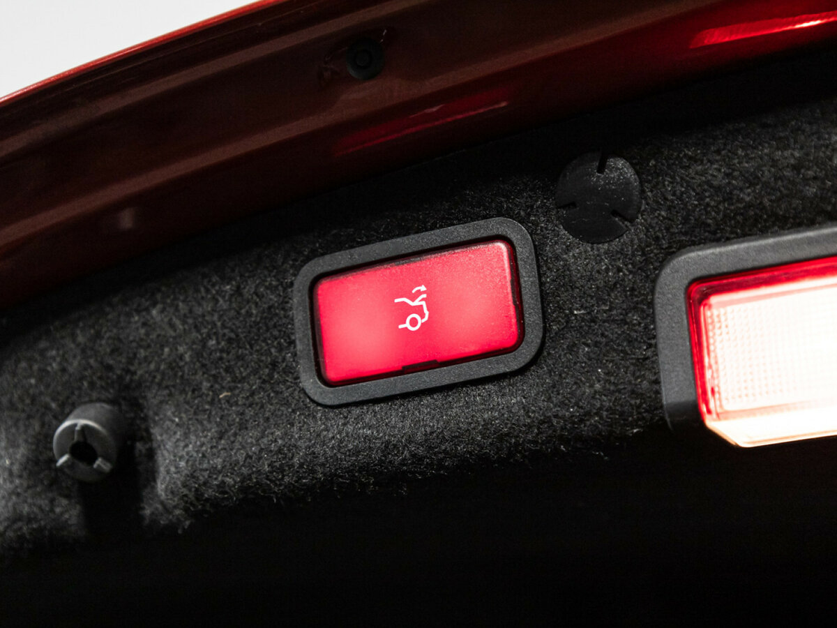 Купить Мерседес-Бенц Ц-Класс, 2019, 76 350 км.. Фото: #19