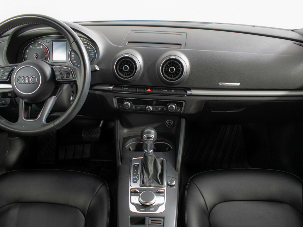 Купить Ауди А3, 2019, 105 949 км.. Фото: #8